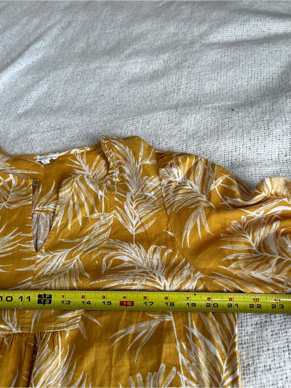 Sigrid Olsen Mustard PalmPrint Puff Sleeve Top Linen Blend L Vacay Resort Fall - Picture 7 of 10